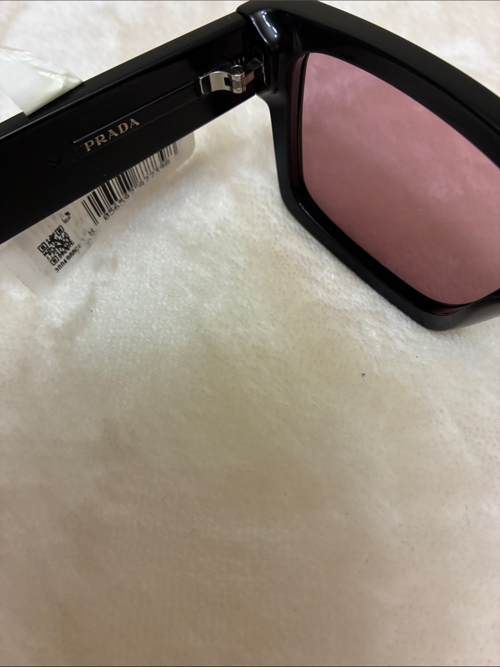 Prada PR257S Polarized Sunglasses. NWT. Full Inclusion. $620 retail - Picture 5 of 11